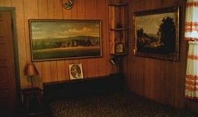 
cabins at the nature retreat near crater lake national park, klamath basin birding trails, wetlands, national wildlife refuges in the pacific flyway of southern oregon. this is the bedroom in cabin 4, but we have tree houses as well.