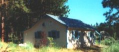 cottage on the meadow at the retreat in southern oregon not far from crater lake national park, klamath basin birding trails, wetlands, national wildlife refuges in the pacific flyway, surrounded by the winema national forest offering cabins, tree houses, vacation rentals.