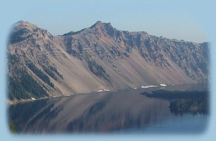 Nature retreat in southern oregon not far from crater lake national park, national wildlife refuges, klamath basin birding trails, hiking trails in the winema national forest and up at crater lake national park offering cabins, tree houses; vacation rentals and much more.